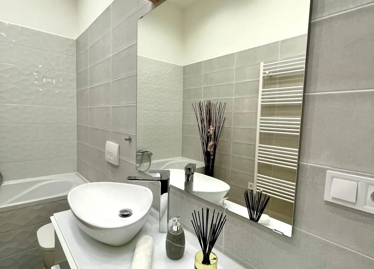 Smart Home Near The Westend City Center Budapest 0*,  Hungary
